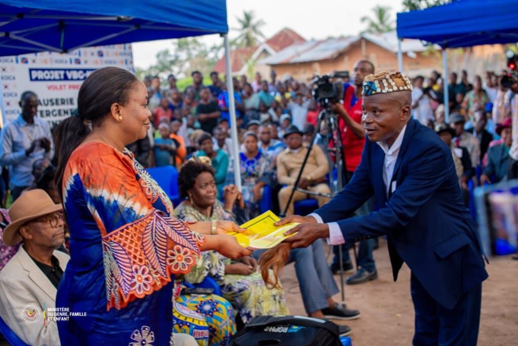 Kananga : Micheline Ombae mobilise les chefs coutumiers pour briser le silence autour des violences basées sur le genre