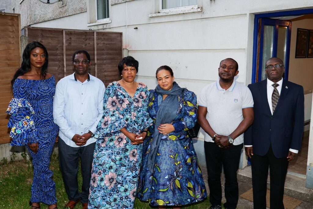 Dublin : Thérèse Kayikwamba apporte le soutien du Gouvernement congolais à la famille d’Yves Sakila