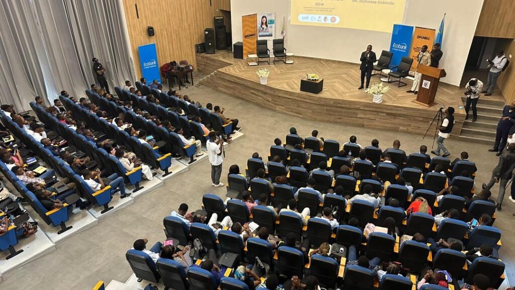EXPUNRDC 2026 : la caravane de sensibilisation poursuit son déploiement à l’UPN autour de l’innovation et de l’employabilité des étudiants