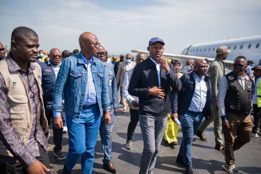 Ebola en Ituri : mission gouvernementale à Bunia, Samuel Roger Kamba affirme que la riposte est pleinement déployée et rassure sur le contrôle de la situation