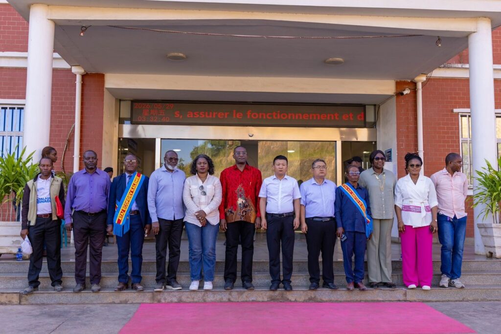 Kalemie : Guylain Nyembo intensifie le suivi du PDL-145T et inspecte des infrastructures au Tanganyika