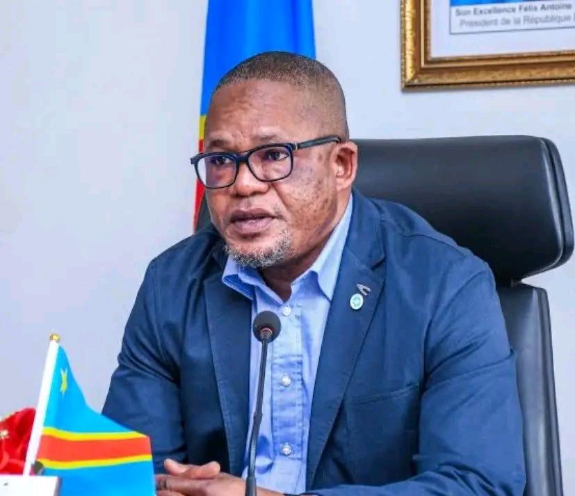 RDC : Peter Kazadi rejette l’idée d’une alternance immédiate et soutient une révision du débat constitutionnel