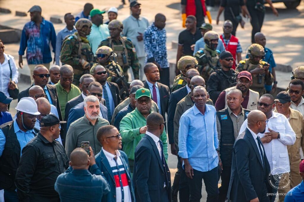 Kinshasa : Félix Tshisekedi inspecte les chantiers routiers et inaugure la maison communale de N’djili