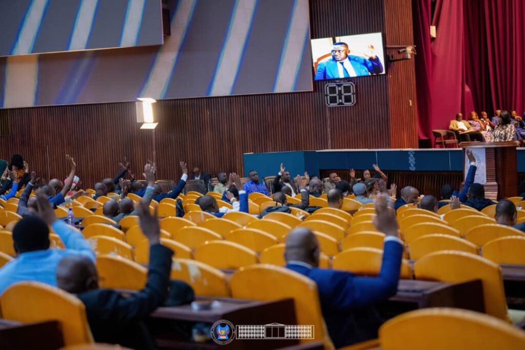 RDC : l’Assemblée nationale adopte la loi fixant l’organisation du référendum à 348 voix sur 351