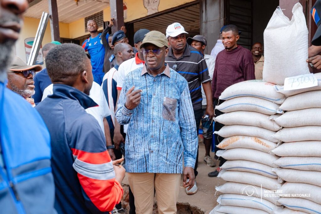 Sankuru : Daniel Mukoko Samba inspecte marchés, infrastructures universitaires et projets énergétiques dans une mission axée sur le développement économique