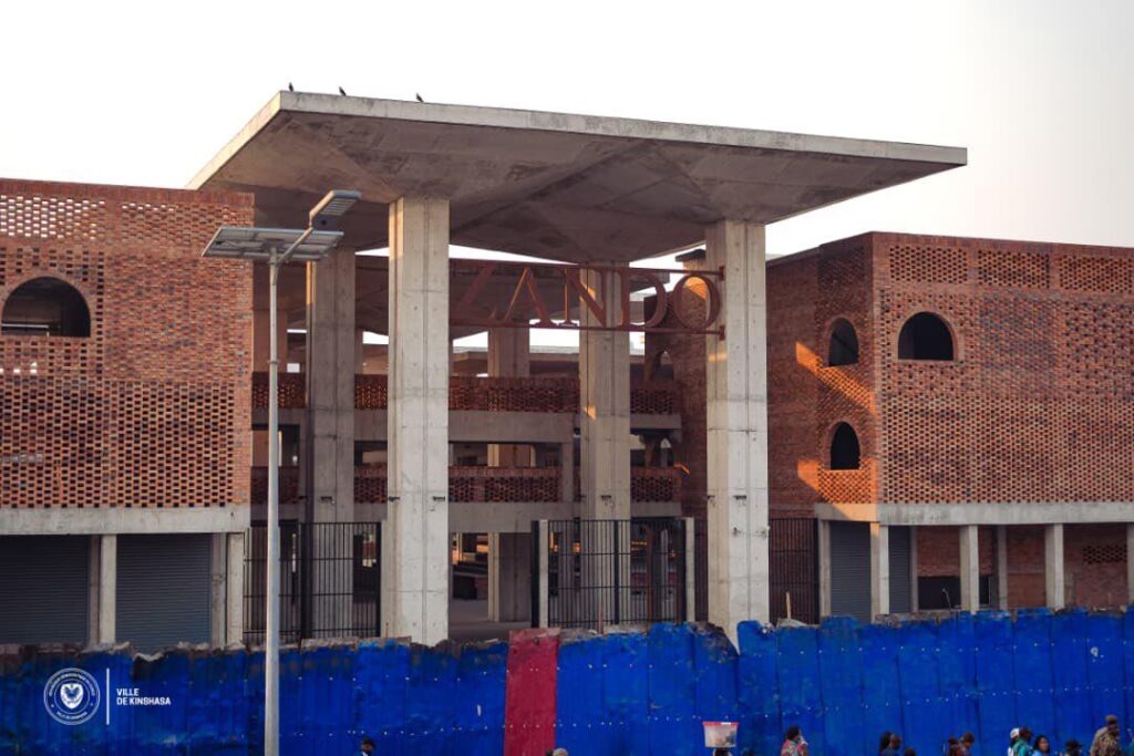 Kinshasa : les travaux s’achèvent autour de Zando, Daniel Bumba se dit prêt pour la réouverture