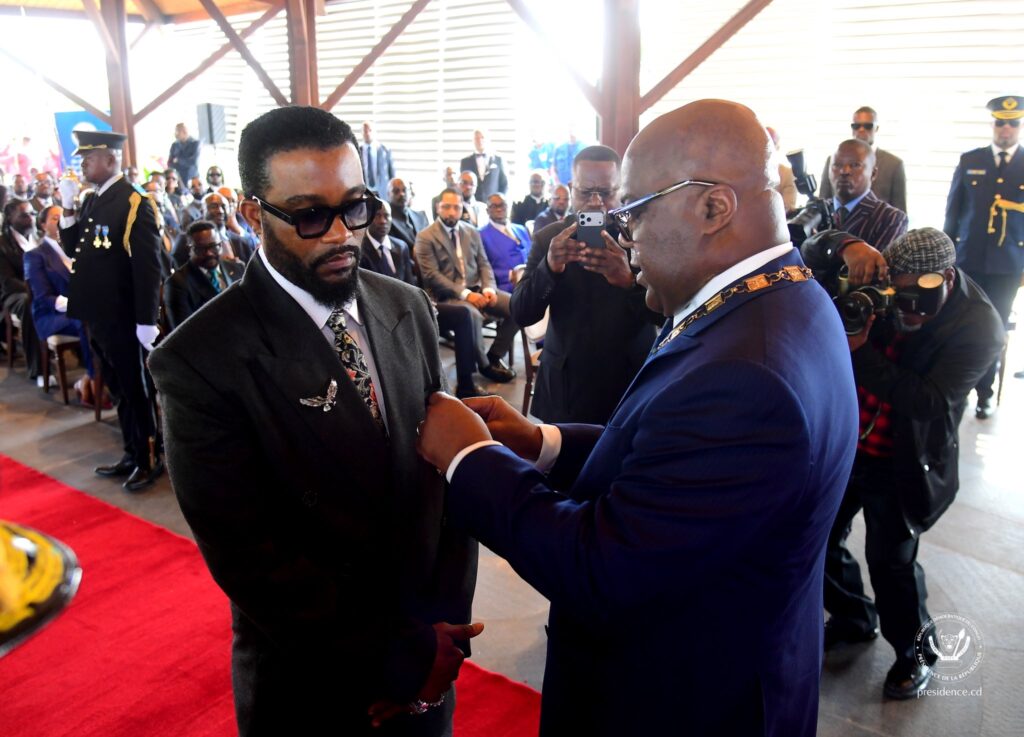 Décoré par la République, Fally Ipupa entre dans le panthéon des grandes figures culturelles congolaises