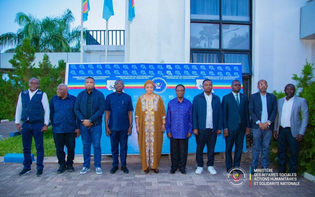 Tanganyika : le gouvernement assiste plus de 24 000 déplacés et réaffirme sa solidarité envers les victimes de la crise dans l’Est