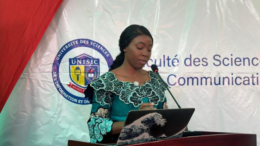 EXPUNRDC 2026 : Sharon-Rose Kapinga dévoile aux étudiants de l’UNISIC un salon d’opportunités et d’avenir