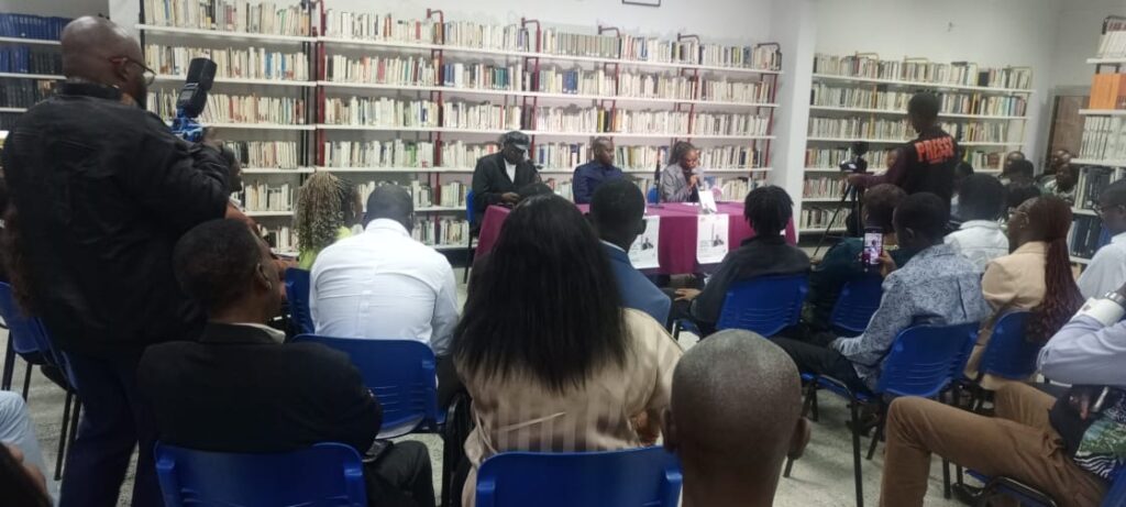 Littérature : avec « Béatitude », Gloire Ngamuna Temi explore la mémoire, la nature et les chemins de l’identité