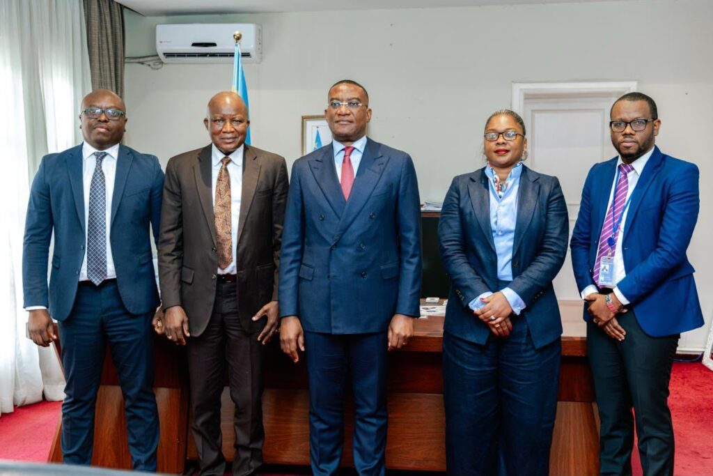 Kinshasa et le PNUD renforcent leur coopération autour de la transformation numérique et des investissements publics