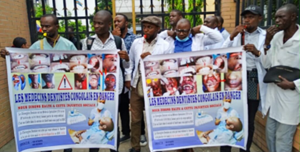 Kinshasa : les médecins-dentistes remontent au front ce mardi 11 août pour réclamer l’équité salariale