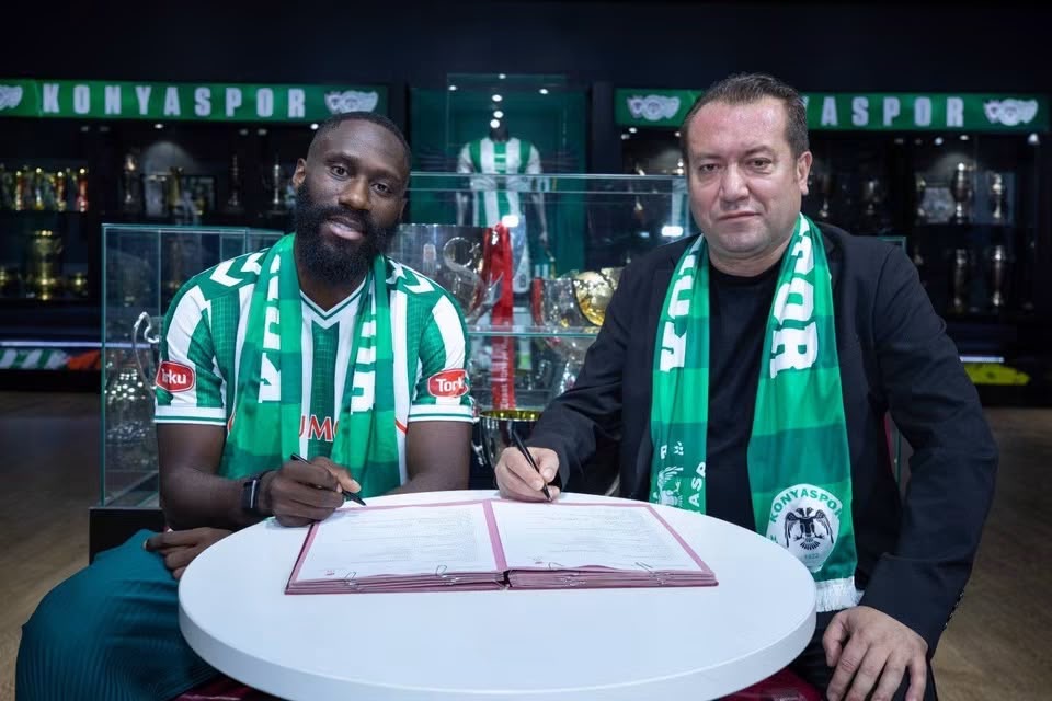 Mercato : Arthur Masuaku retrouve la Turquie et s’engage officiellement avec Konyaspor