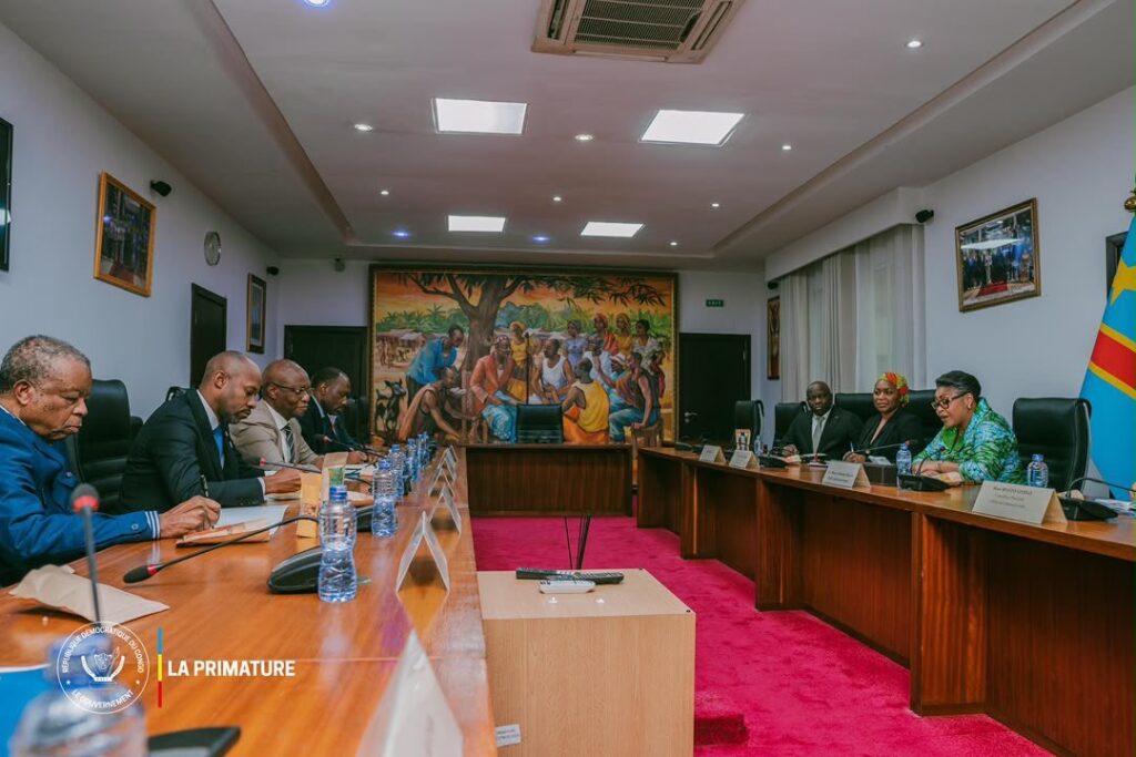 Ebola en RDC : après trois mois d’épidémie, le Gouvernement réajuste sa riposte autour de trois priorités