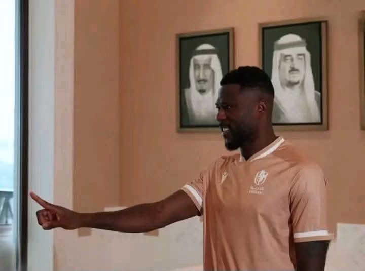 Mercato : Chancel Mbemba ouvre un nouveau chapitre en Arabie saoudite et s’engage avec Al Diriyah