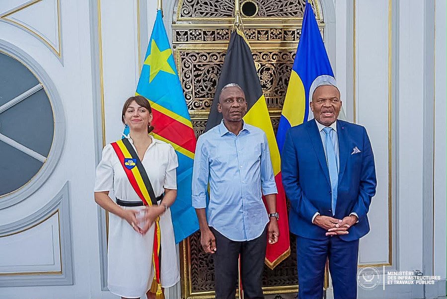 Bruxelles : John Banza veut replacer la reconstruction congolaise au centre des investissements