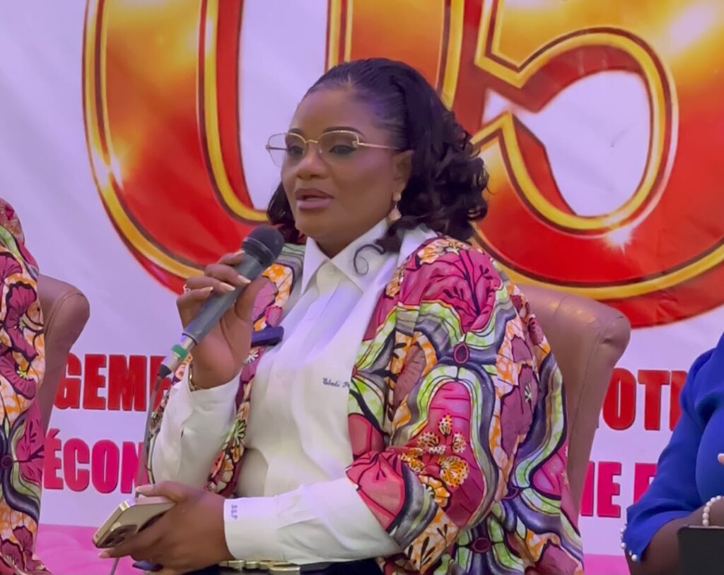 Sandra Nyangi aux jeunes filles : « commencez d’abord par vous découvrir »