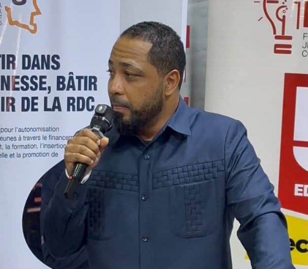 FIJEC 2026 : Souley Kahuka exhorte les jeunes entrepreneurs à persévérer et s’engage à soutenir le deuxième lauréat