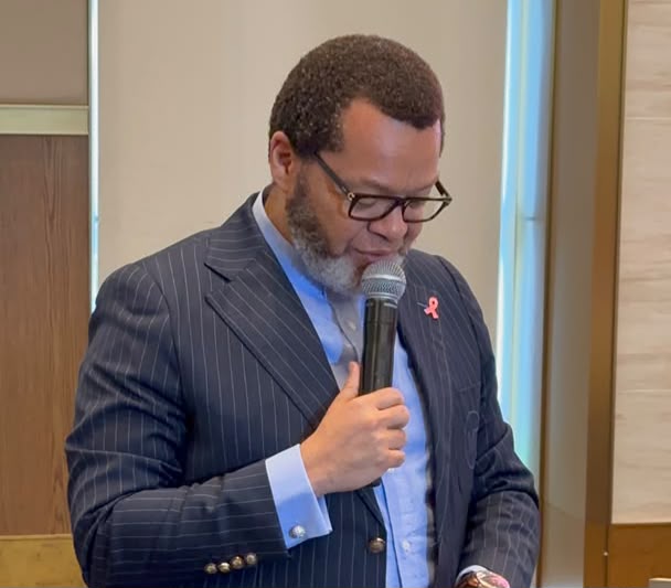 Cancer du sein en RDC : Marcello Tunasi prône un accompagnement spirituel des patients en fin de vie et rejette l’euthanasie