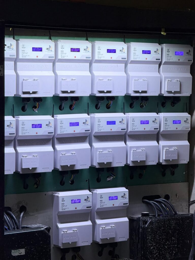 RDC : face au déficit électrique, Kim Engineering mise sur le déploiement de la KIM BOX pour un délestage ciblé et intelligent