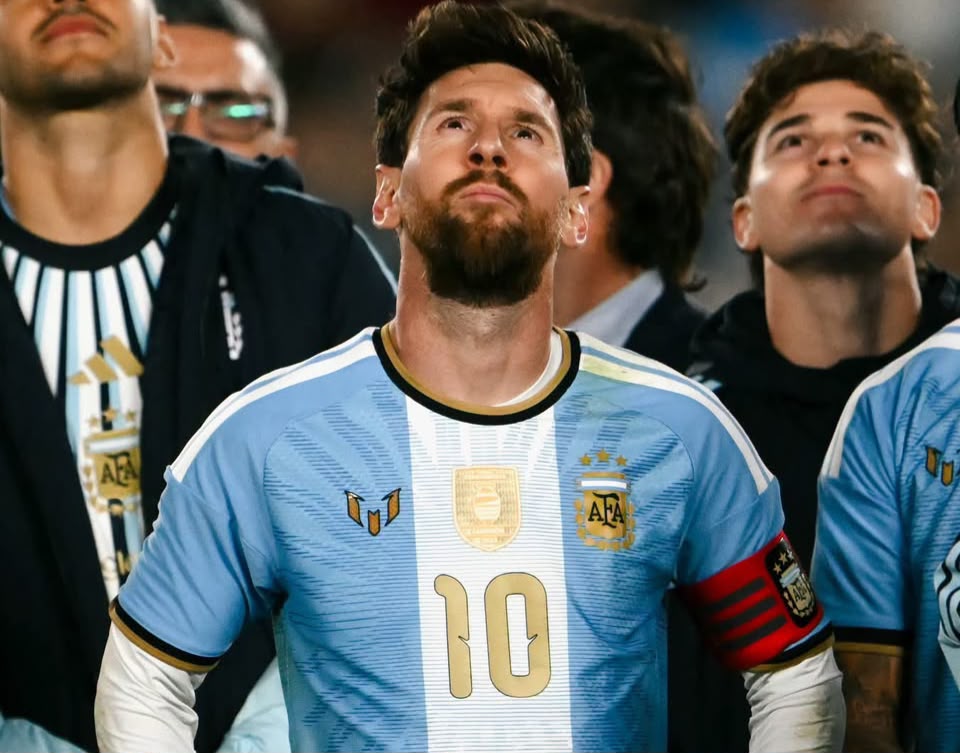 Argentine : Julián Álvarez rend un vibrant hommage à Lionel Messi