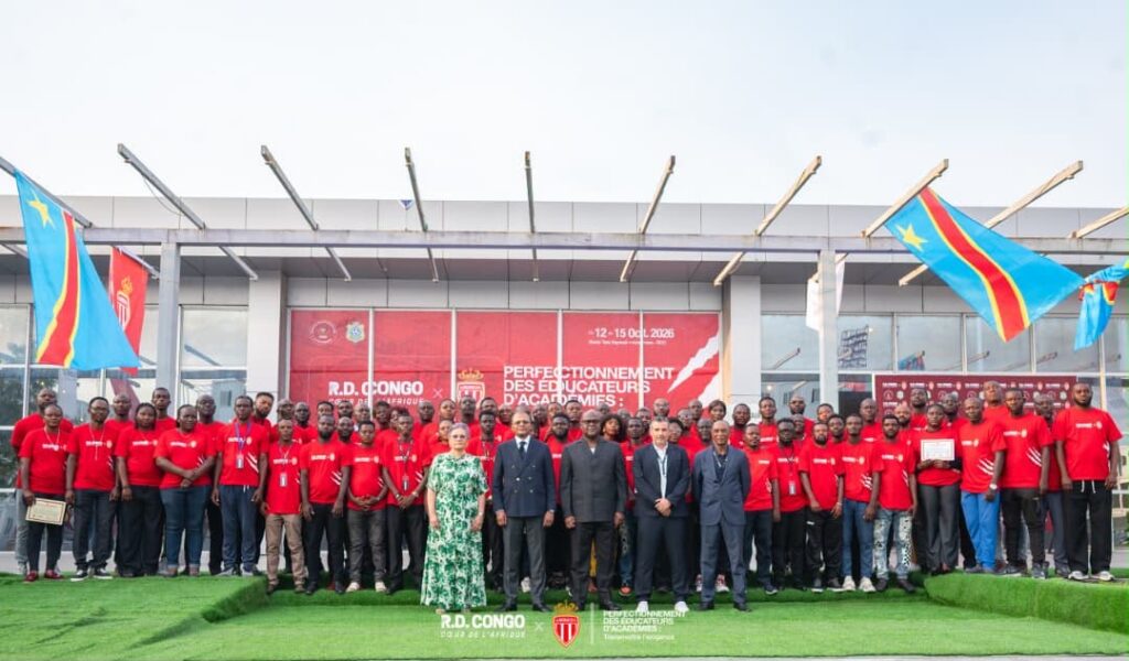 Football : Félix Tshisekedi clôture la première formation des instructeurs congolais avec l’AS Monaco
