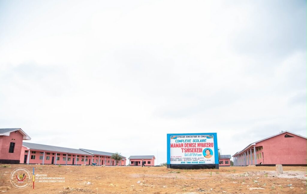 Kongo-Central : une école de 12 salles de classe inaugurée pour plus de 2 000 enfants de militaires à Kitona